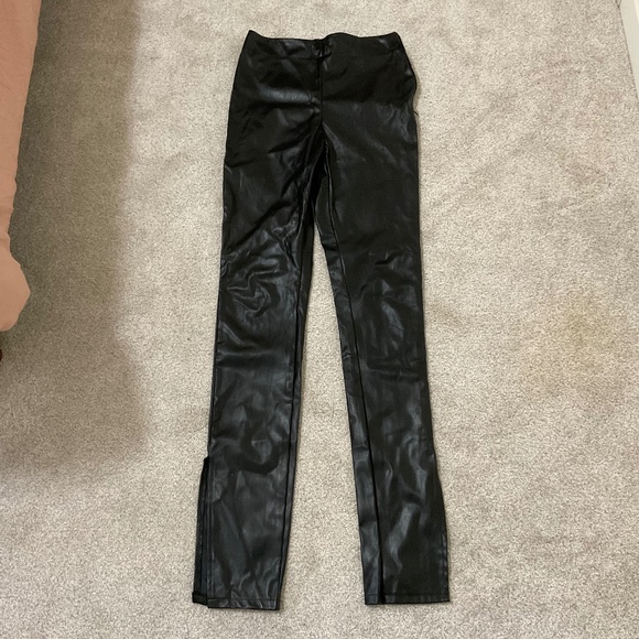 SBetro Black faux leather pants size S, slim fit, high waist stretchy - Picture 1 of 6